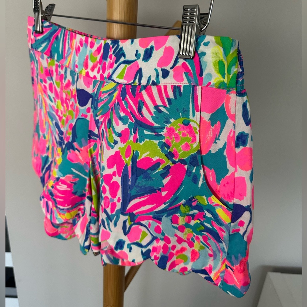 Lilly Pulitzer Dahlia Short in Gumbo Limbo Sz Small 🌸Collectors Print! - Picture 8 of 10